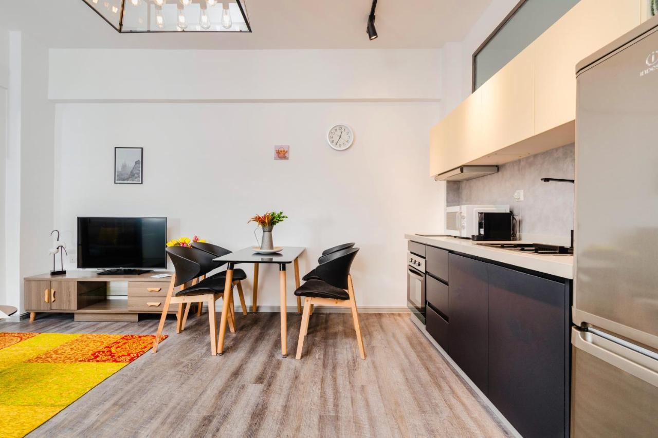Kula Center Exarchia Apartment *